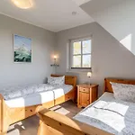 Luxus-haushaelfte-alte-remise-r2 Apartamento