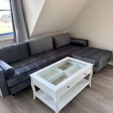 Luxus-haushaelfte-alte-remise-r2 * Böhl
