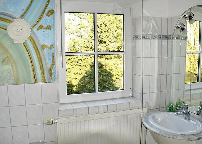 Luxus-haushaelfte-alte-remise-r2 * Böhl