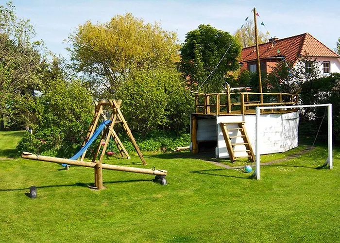 Luxus-haushaelfte-alte-remise-r2 * Böhl