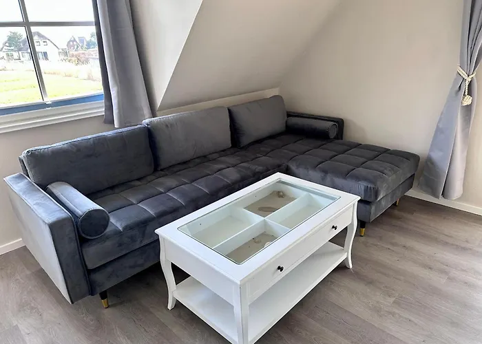 Luxus-haushaelfte-alte-remise-r2 * Böhl